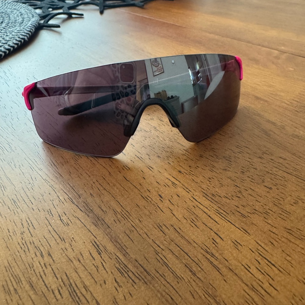 Oakley EV Zero Blades sunglasses